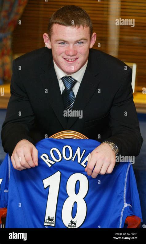 Wayne Rooney - Everton Signing Stock Photo - Alamy