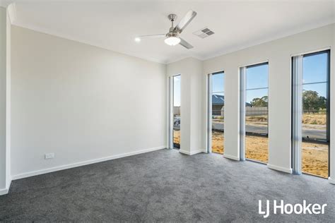 12 Benderson Road, Champion Lakes WA 6111 - House For Rent | Domain