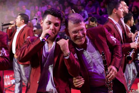 La Arrolladora Banda el Limón se entrega por completo a regios - SAPS ...