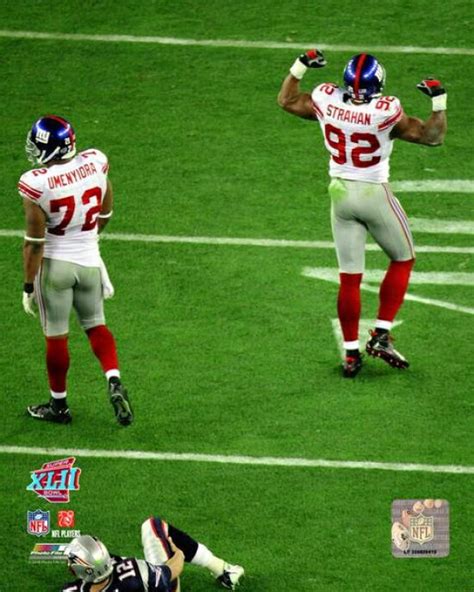 Posterazzi: Osi Umenyiora & Michael Strahan Super Bowl XLII Action Photo Print (16 x 20 ...