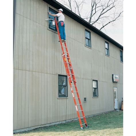 Werner Fiberglass D-Rung 16 Foot Extension Ladder Type IA