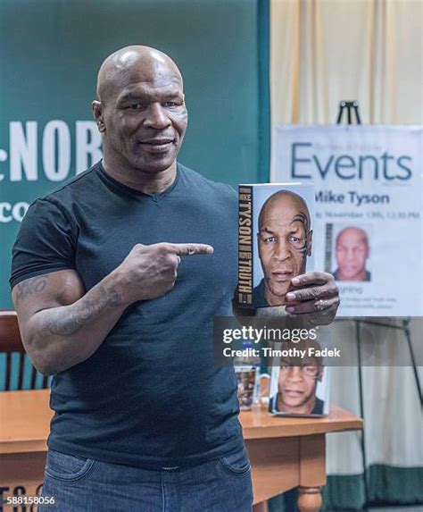 117 Mike Tyson Book Signing For Undisputed Truth Stock Photos, High-Res ...