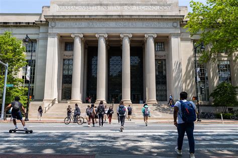 MIT Ranked No. 2 University by US News for 2024 | alum.mit.edu