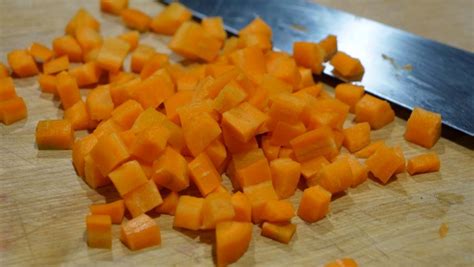 Dicing carrots – Big Red's Cooking