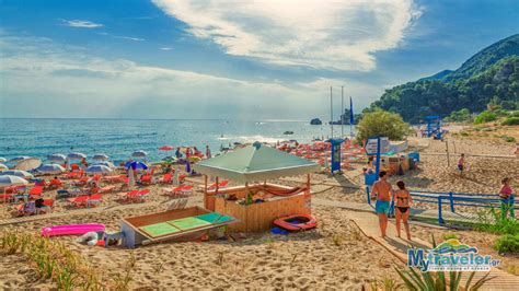 Glyfada beach - Corfu island - MyTraveler.gr