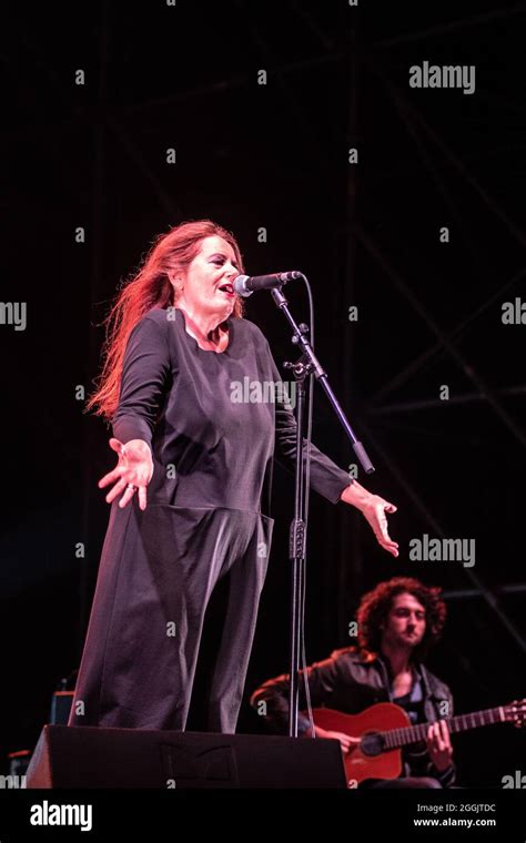 Italian singer Nada Malanima performing live in Livorno Stock Photo - Alamy