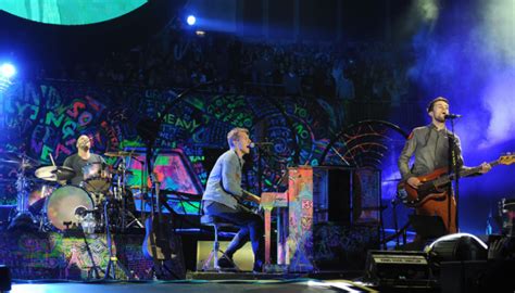 Coldplay Is Finally Doing A Concert In India - QuirkyByte