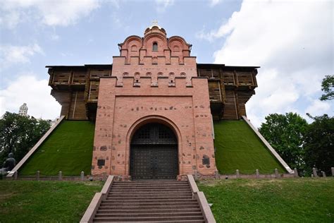 Golden Gate Kiev (Why THIS is the attraction you can't miss!)