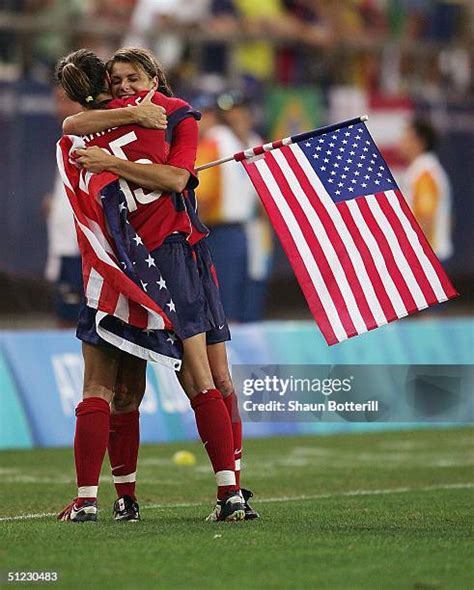 Mia Hamm Olympics Photos and Premium High Res Pictures - Getty Images