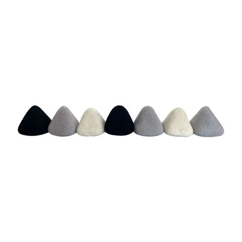 Achromatic Felt Pyramids - 7pc