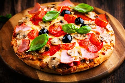 Pizza Slice Wallpapers - Top Free Pizza Slice Backgrounds - WallpaperAccess