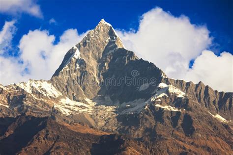 Mount Machhapuchhre, Nepal stock image. Image of peaks - 13087097