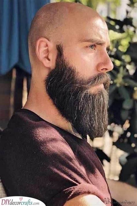 A Cool Ducktail - Long Beard Style for Men Bald Men With Beards, Bald ...