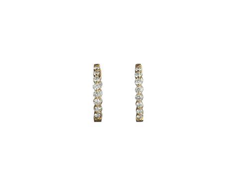 Small Diamond Hoop Earrings in Yellow Gold – Leviev Diamonds