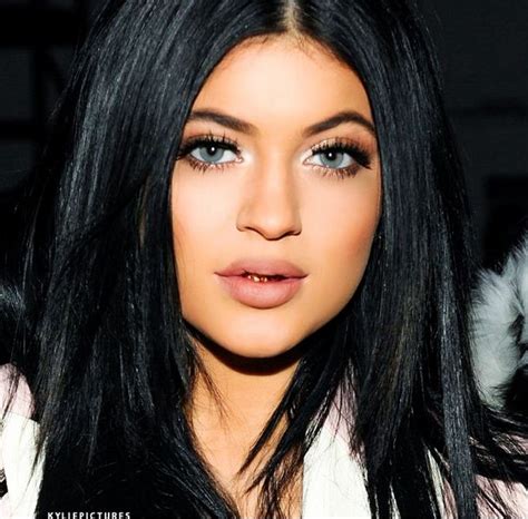 KK Jenner | Kylie jenner blue eyes, Kylie jenner, Kendall and kylie jenner