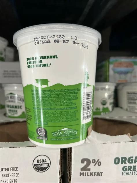 Costco Greek Yogurt, Organic Green Mountain 2%, 32oz