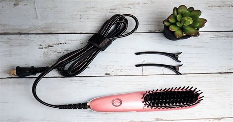 5 Best Hair Straightener Brush to Buy in 2021 Reviews & Buying Guide