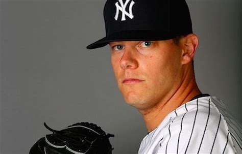 Bad news: Yankees' Andrew Bailey, a New Jersey native, shut down with ...