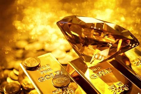 What You Should Know Before Selling Gold, Diamond & Silver in Delhi NCR? | Finserving