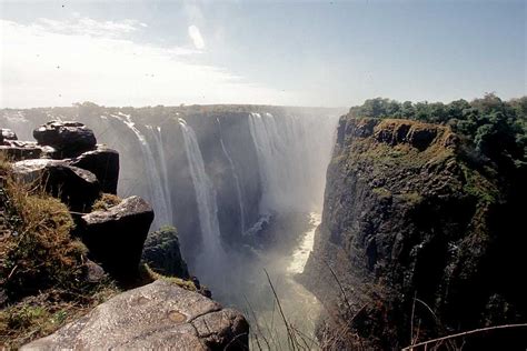 Zimbabwe Travel Guide & Tourism (2024) - Holidify