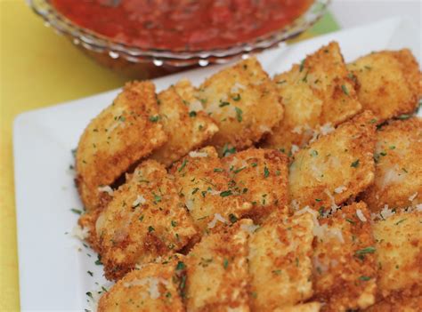 Toasted Ravioli Recipe | Divas Can Cook