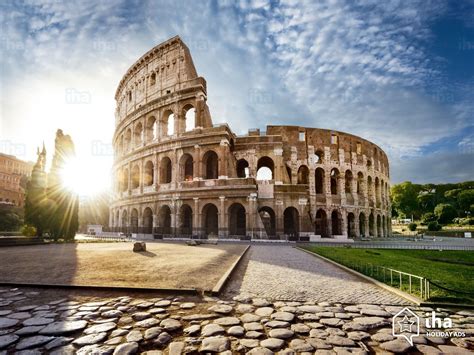 Rome Colosseum rentals for your holidays with IHA direct