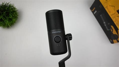 Maono DM30 Review - Gaming Microphone with RGB Lights Under $50