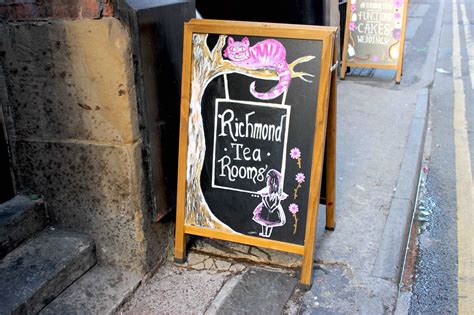 Afternoon Tea at Richmond Tea Rooms, Manchester | The Afternoon Tea Club