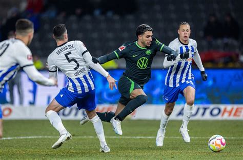 Omar Marmoush scores a brilliant solo goal in Wolfsburg's victory