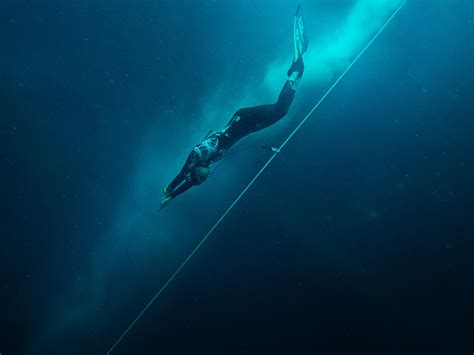 ‘The Deepest Breath’ Is a Free-Diving Documentary With Ominous Majesty | Vogue