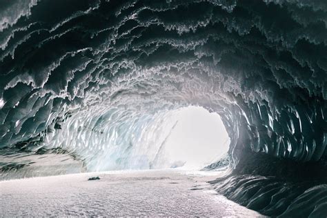 Castner Glacier ice caves | trip reports on Winterbear.com