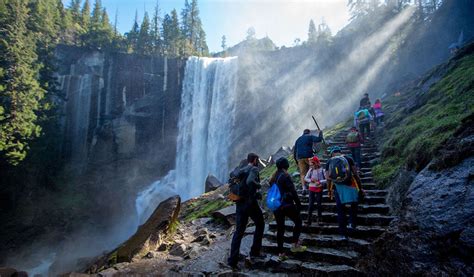 Yosemite Waterfalls | Yosemite Waterfall Hike | Waterfalls in Yosemite