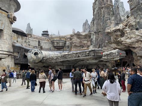 Star Wars: Galaxy's Edge - Guide to Star Wars Land