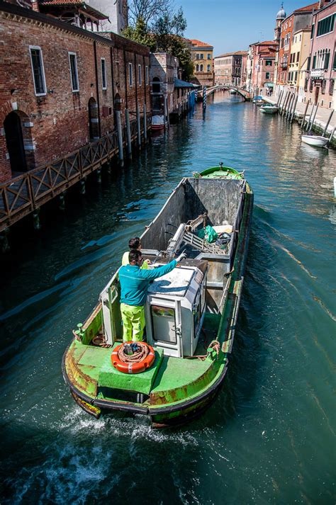 Venice, Italy - 15 Types of Boats You Can Only See in La Serenissima