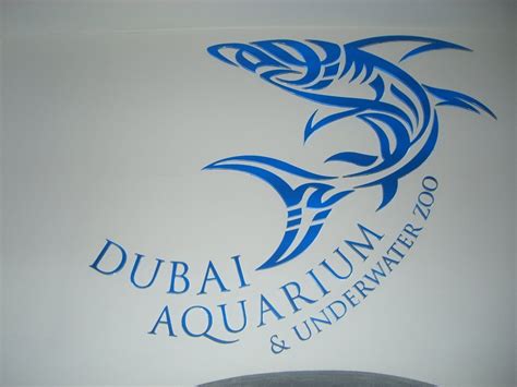 Dubai Aquarium Dubai Mall - Biggest Crocodile in the world