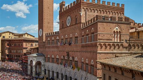 The Palio di Siena: A Survivor’s Tale - The New York Times