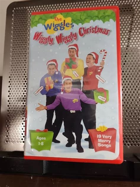 THE WIGGLES WIGGLY Wiggly Christmas VHS 2000 Kids Very Merry Songs Fun ...