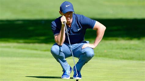 Rory McIlroy says he's switching putting grip after missed cut