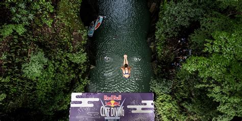 Red Bull Cliff Diving: Dean Treml photographer blog