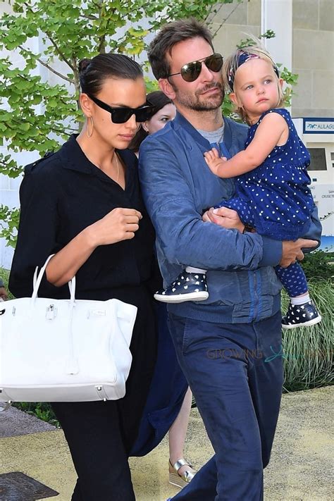 Bradley Cooper and Irina Shayk arrive with their daughter Lea in Venice ...