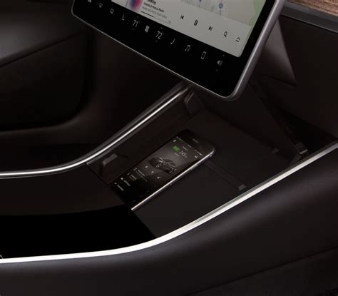 New Tesla Model 3 Interior Shots Look Yummy - autoevolution