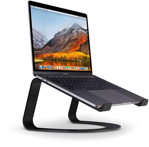 7 of the Best Apple MacBook Pro Accessories to Buy - Newsweek