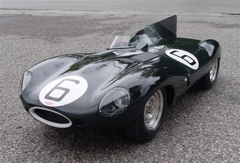 The Jaguar D Type at Goodwood Revival | Journey of the Orange Thread