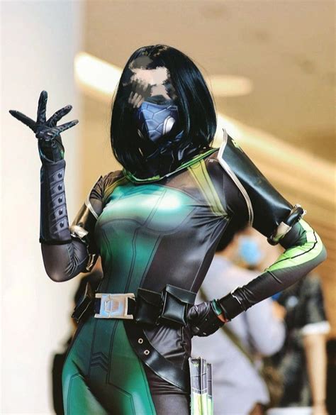 full valorant viper cosplay cos costume, Hobbies & Toys, Memorabilia ...