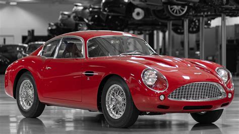 Aston Martin DB4 GT Zagato Continuation - IMBOLDN