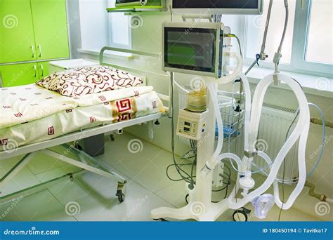 Close Up of Medical Technical Equipment in Hospital Ward Stock Photo - Image of device ...