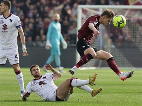 Salernitana moves the standings: 1 to 1 against Turin - News in Italy