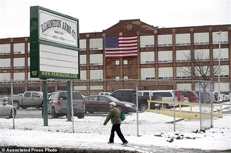 America's oldest gun-maker Remington moves its headquarters from ...