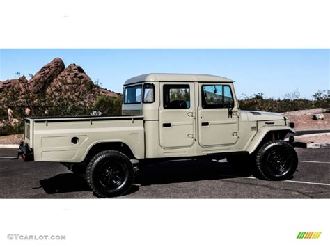 Toyota fj45 land cruiser pickup