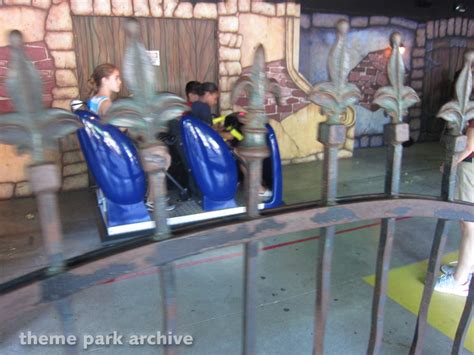 Ghost Hunt at Lake Compounce | Theme Park Archive